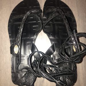 NEW AUTHENTIC FENDI SANDALS WITH LOGO SOLE 35.5